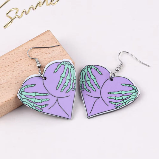 Sweet But Psycho Finger Heart Earrings